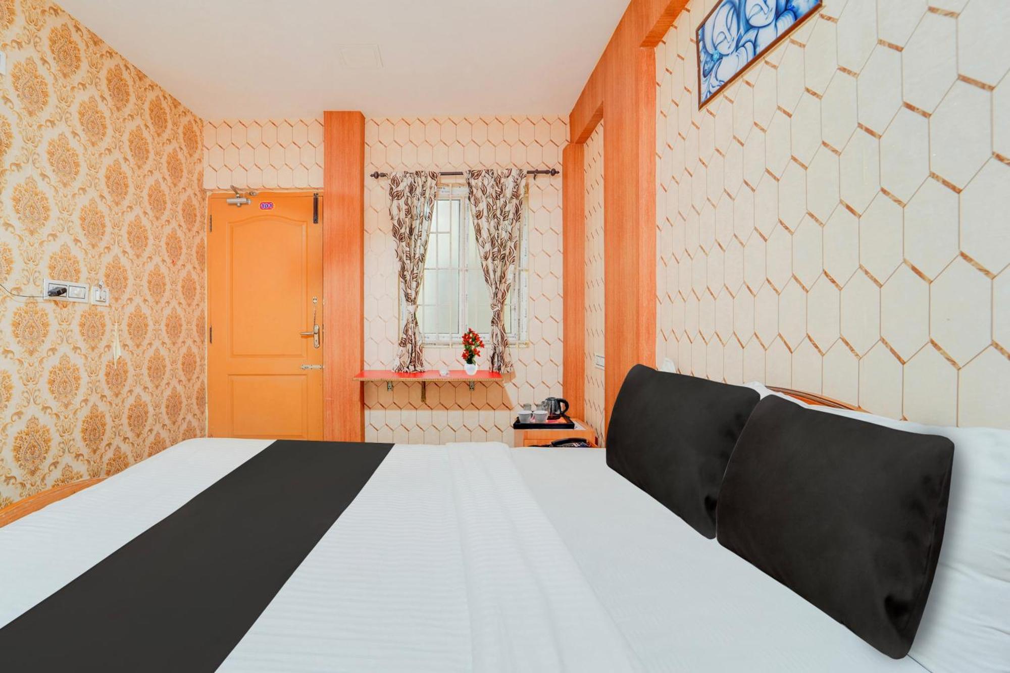 Super Hotel O Airport Road Коимбаторе Екстериор снимка